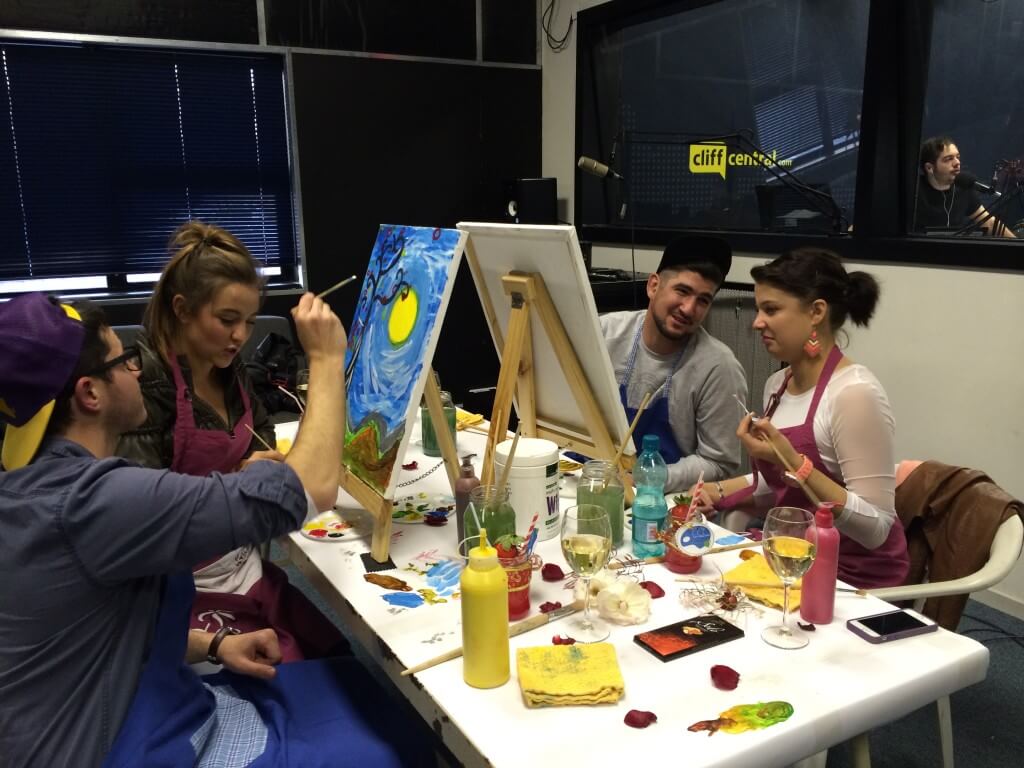 Cliffcentral Com Blind Date Paint Session Cocktails And Canvas